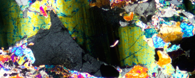 Thin section of dredged rocks.