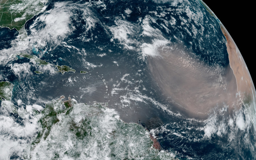 Is Arctic Warming Behind a Monster Saharan Dust Storm? | Scripps ...