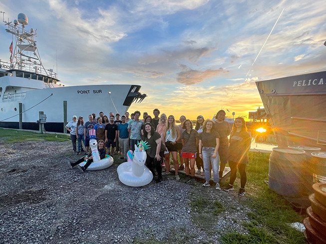 The SUNRISE 2022 science party in front of the two ships, R/V Pt Sur and R/V Pelican. Photo: Tad Berkey.