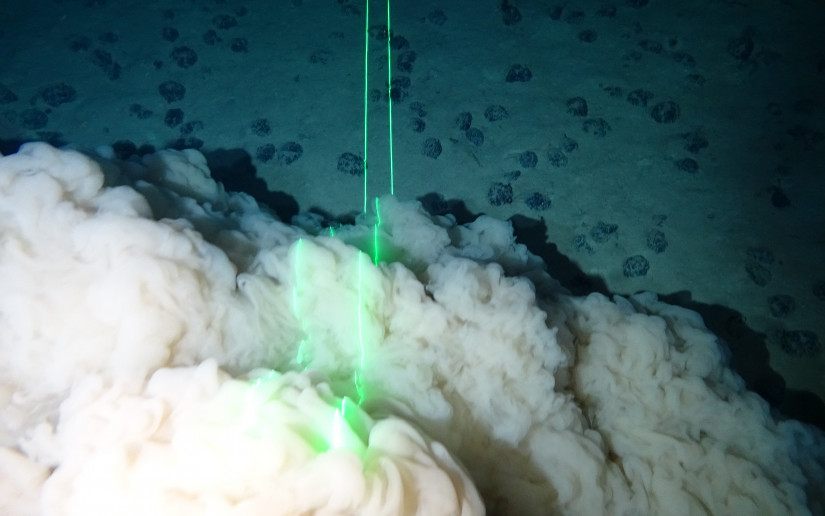 Study Gives New Insights into Nature of Deep-Sea Sediment Plumes