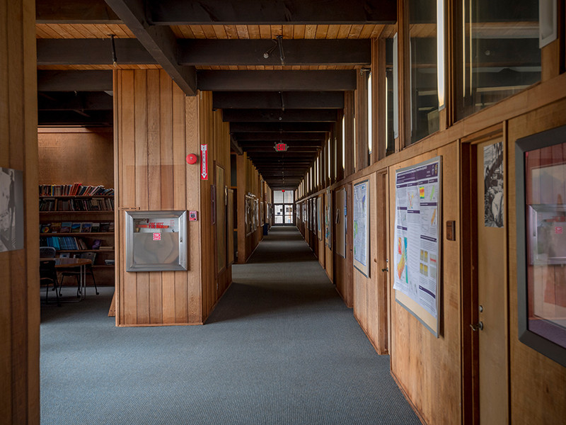 Walter Munk Laboratory Hallway