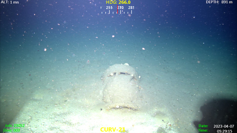 Image of a barrel-shaped object on the San Pedro Basin seafloor.