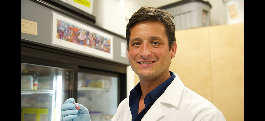 Cell biologist Martin Tresguerres